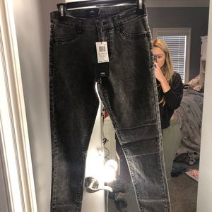 RUSTY ACID BLACK JEANS SIZE 1 NWT